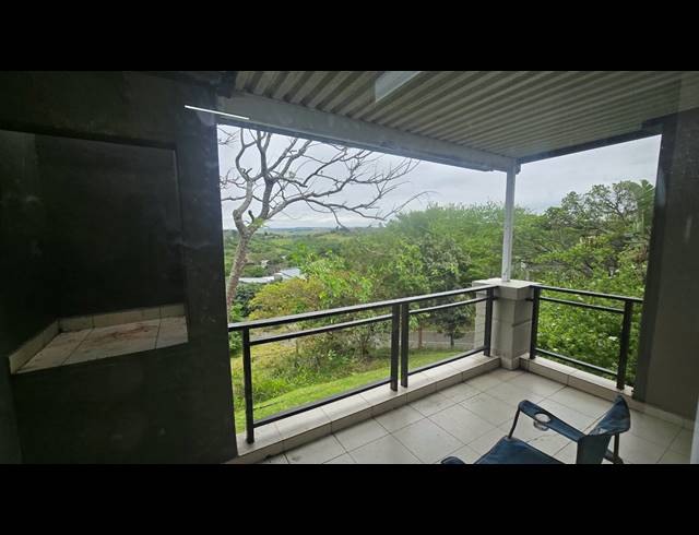 2 BEDROOM APARTMENT TO LET IN PALM LAKES ESTATE
